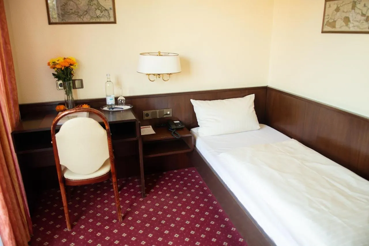 Hotel Haus Am Zoo Ντίσελντορφ