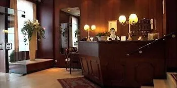 Hotel Haus Am Zoo Ντίσελντορφ